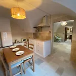 Casa Di Pietra *